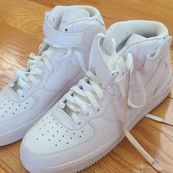 Nike air Force 1 - Picture 2 of 4